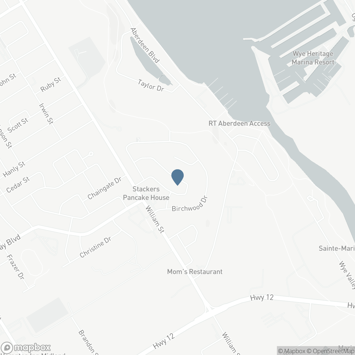645 BAYVIEW DRIVE, Midland, Ontario L4R 4Y7